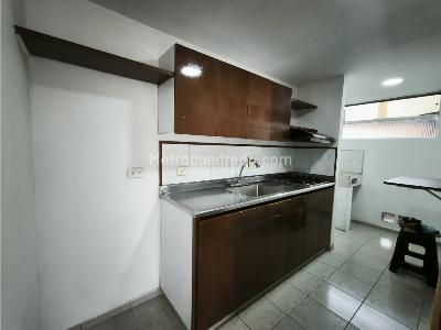 Apartamento en venta en Buenos Aires, Medellín · foto 8 de 20