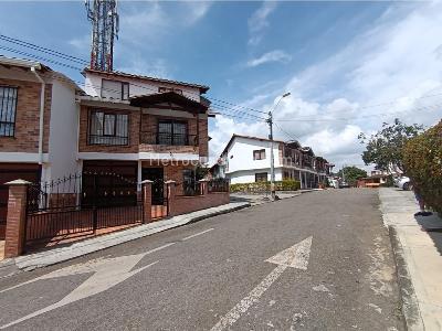 Casa de 5 alcobas en venta en San Antonio, Rionegro, 185 m² · foto 4 de 20