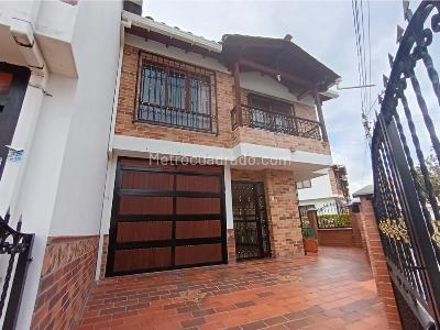 Casa de 5 alcobas en venta en San Antonio, Rionegro, 185 m² · foto 6 de 20