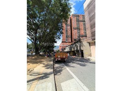 Apartamento de 2 alcobas en venta en Niquia, Bello, 70 m² · foto 2 de 20