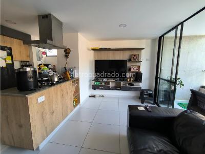 Apartamento de 2 alcobas en venta en Niquia, Bello, 70 m² · foto 6 de 20
