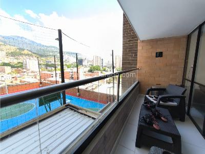 Apartamento de 2 alcobas en venta en Niquia, Bello, 70 m² · foto 9 de 20