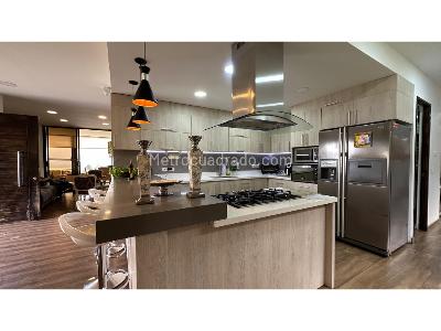 Casa de 3 alcobas en venta en Alto Del Escobero, Envigado, 1300 m² · foto 10 de 20