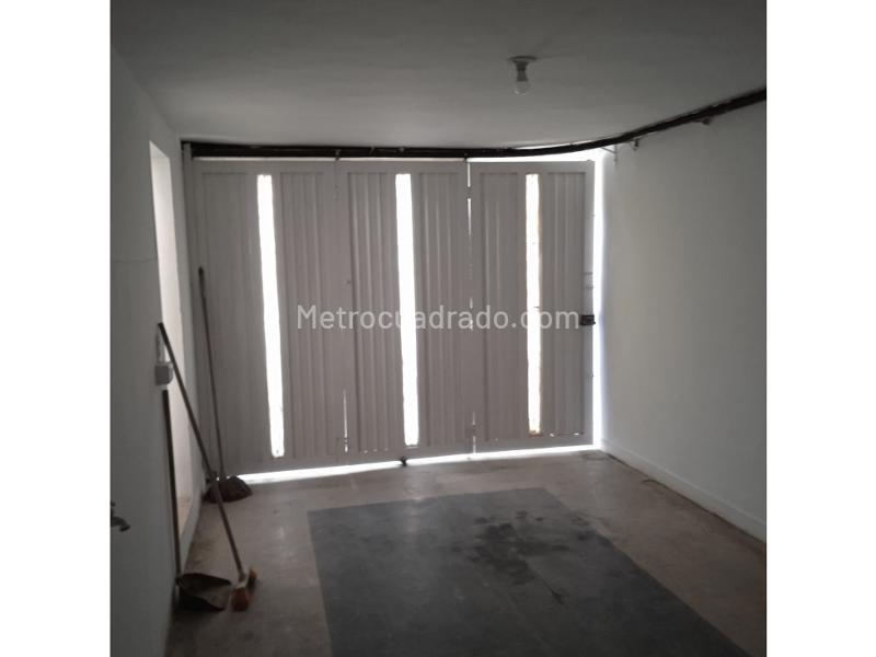 Commercial 4BR House for Rent in San Joaquin - 3