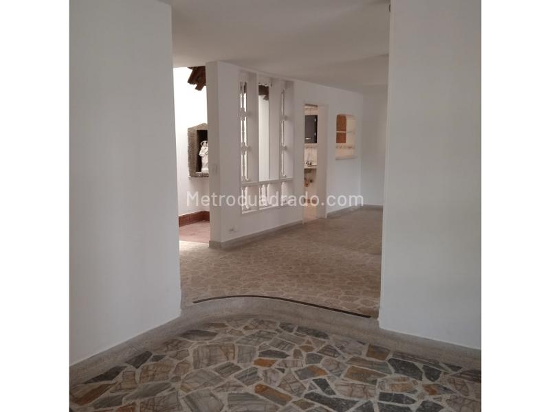 Commercial 4BR House for Rent in San Joaquin - 6