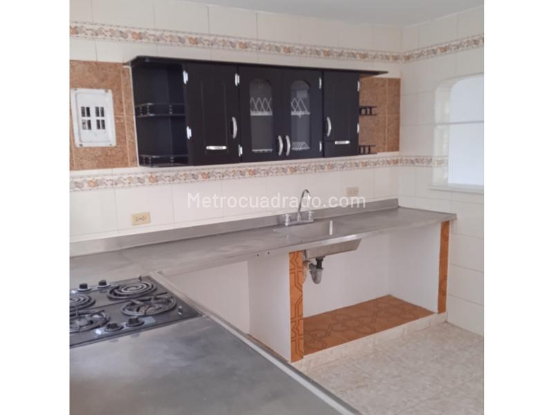 Commercial 4BR House for Rent in San Joaquin - 9