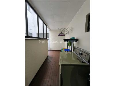 Apartamento de 4 alcobas en venta en Estadio, Medellín, 194 m² · foto 17 de 20