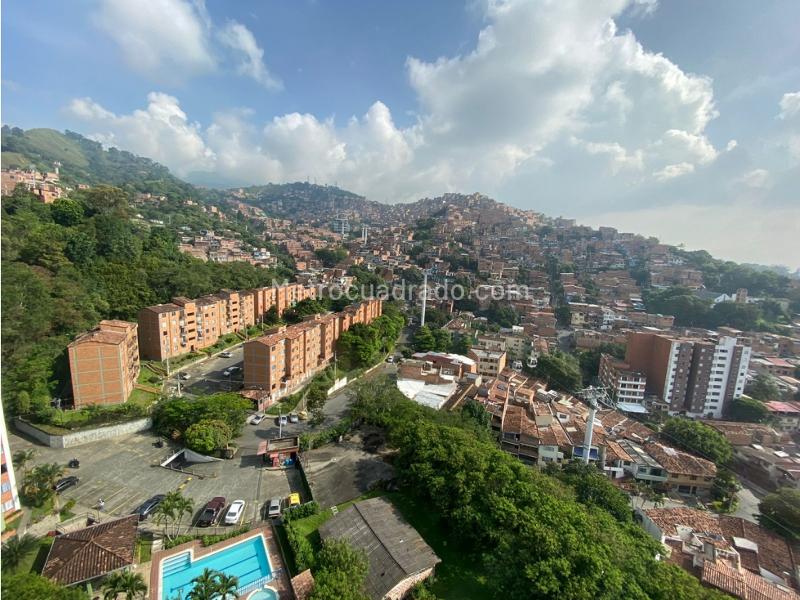 2BR Apartment for Rent in Santa Lucía (12th Floor) - 3