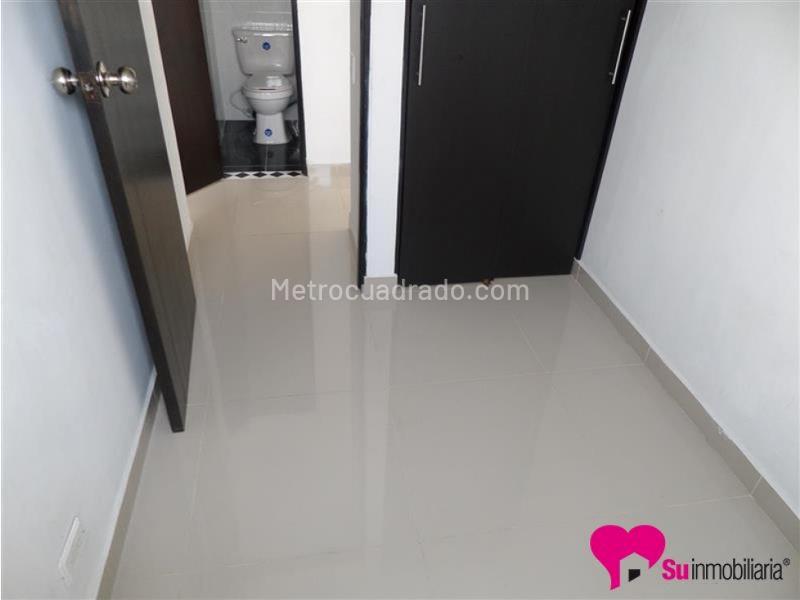 2BR Apartment for Rent in Santa Lucía (12th Floor) - 5