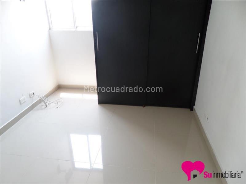 2BR Apartment for Rent in Santa Lucía (12th Floor) - 6
