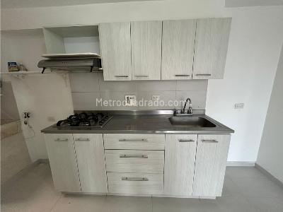 Apartamento de 2 alcobas en venta en Los Colegios, Rionegro, 52 m² · foto 3 de 18