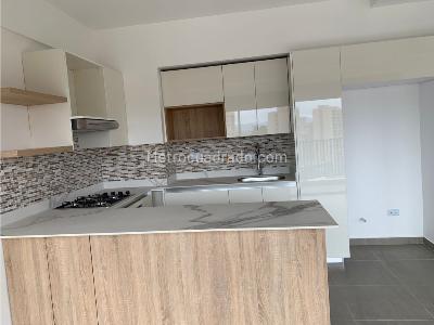 Apartamento de 2 alcobas en venta en Barro Blanco, Rionegro, 75 m² · foto 9 de 20