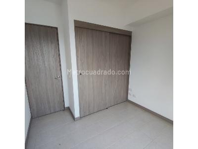 Apartamento de 3 alcobas en venta en San Nicolas, Rionegro, 78 m² · foto 8 de 19