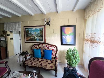 Apartamento en venta en Boston, Medellín · foto 6 de 18