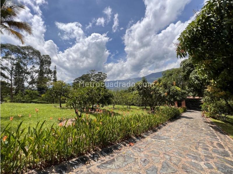 5BR Finca in Vereda El Limonar (439 m²) - 3