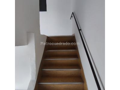 Apartamento de 2 alcobas en venta en Congolo, Bello, 101 m² · foto 2 de 12