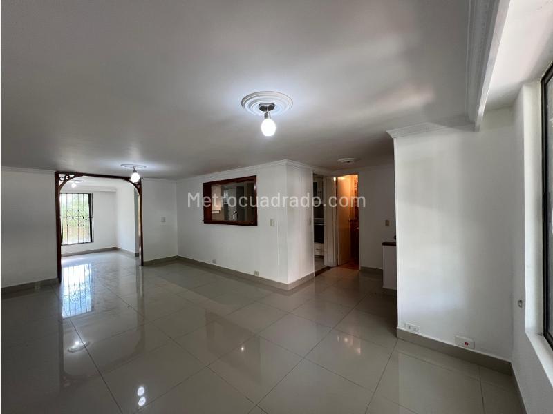 Spacious 4BR Family House in Belen - 3