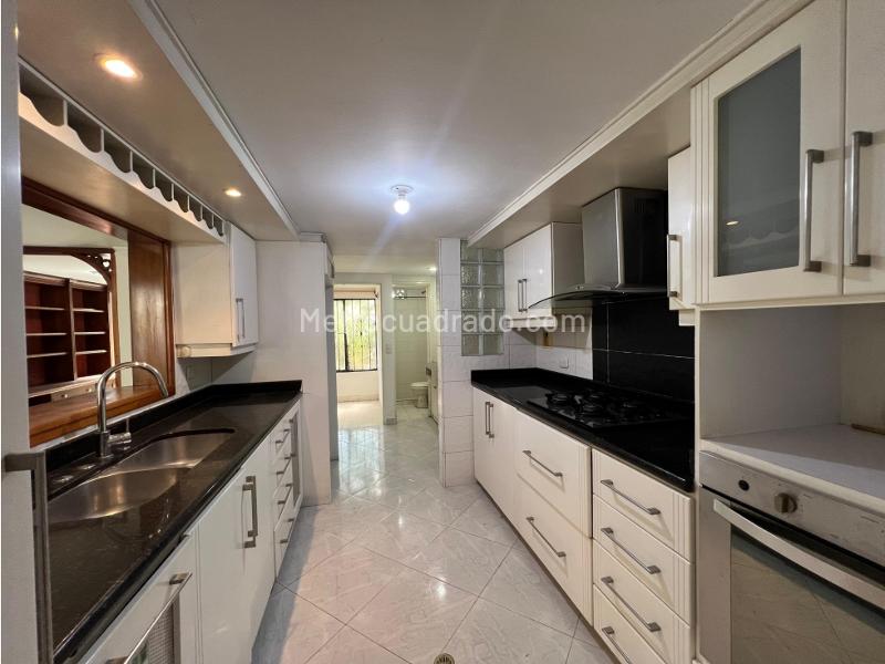 Spacious 4BR Family House in Belen - 7