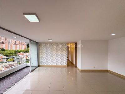 Apartamento en venta en Loma Del Indio, Medellín · foto 7 de 19