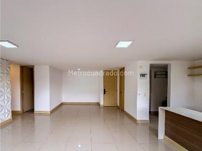 Apartamento en venta en Loma Del Indio, Medellín · foto 9 de 19