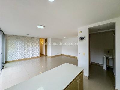 Apartamento en venta en Loma Del Indio, Medellín · foto 10 de 19