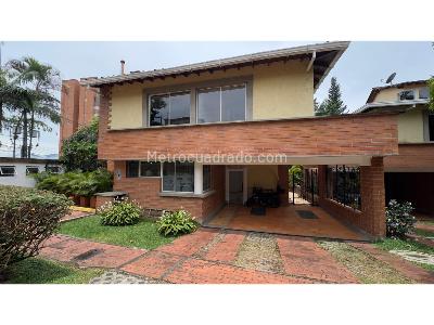 Casa en venta en El Esmeraldal, Envigado · foto 2 de 20