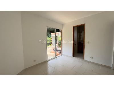 Casa en venta en El Esmeraldal, Envigado · foto 8 de 20