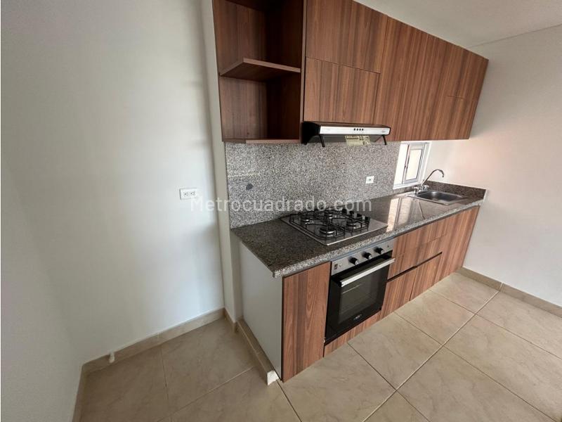 Apartamento en Arriendo, San Antonio, Rionegro - 2