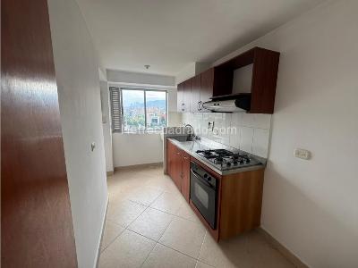 Apartamento de 2 alcobas en arriendo en La Aguacatala, Medellín, 76 m² · foto 2 de 18