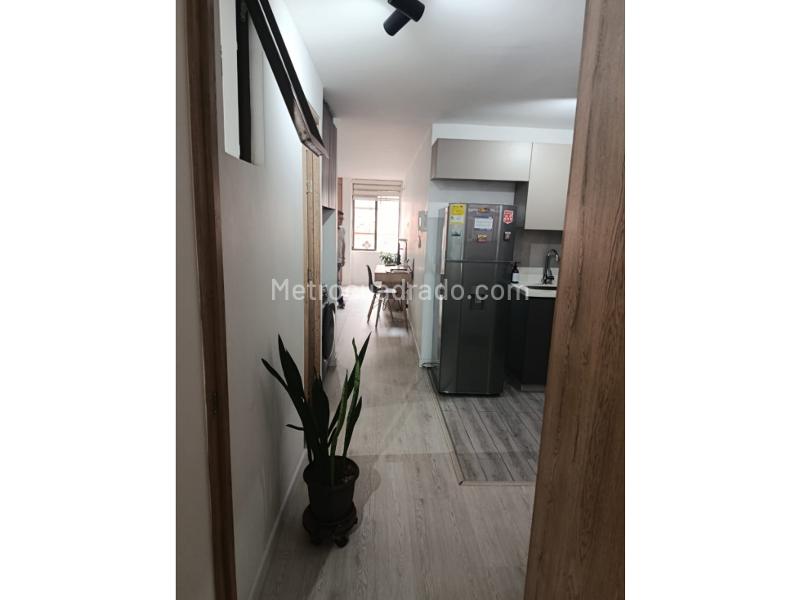 Apartamento Remodelado de 1 Alcoba en Floresta - 5
