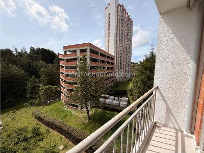 Apartamento de 2 alcobas en venta en La Catolica, Rionegro, 56 m² · foto 2 de 11