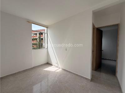 Apartamento de 2 alcobas en venta en La Catolica, Rionegro, 56 m² · foto 6 de 11