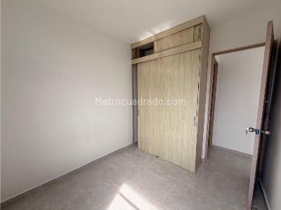 Apartamento de 2 alcobas en venta en La Catolica, Rionegro, 56 m² · foto 8 de 11