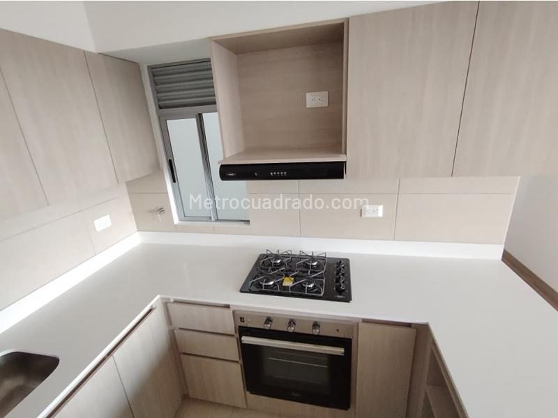 1BR Apartment in San Nicolas (77 m²) - 4