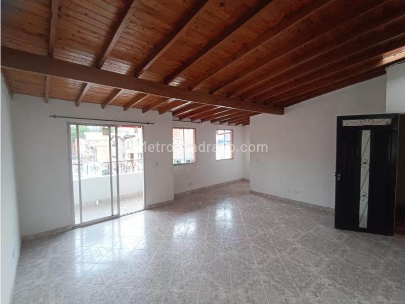 Apartamento Amplio de 4 Alcobas en Guayabal - 5