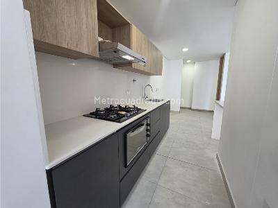 Apartamento de 2 alcobas en arriendo en Villa Carlota, Medellín, 72 m² · foto 3 de 20
