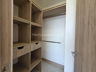 Apartamento de 2 alcobas en arriendo en Villa Carlota, Medellín, 72 m² · foto 15 de 20