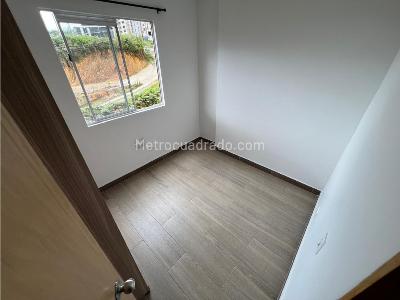 Apartamento de 2 alcobas en arriendo en Rio Vivo, Rionegro, 58 m² · foto 9 de 14