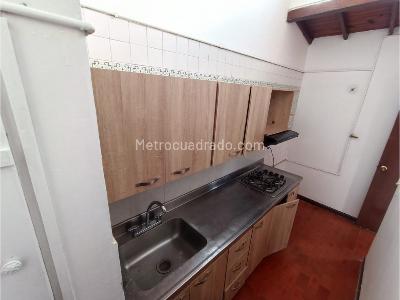 Apartamento en venta en Laureles, Medellín · foto 6 de 13