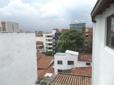 Apartamento en venta en Laureles, Medellín · foto 9 de 13