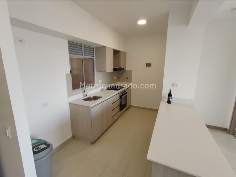 Apartamento en Arriendo, San Nicolas, Rionegro - 3