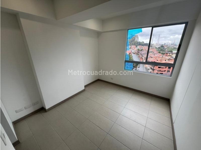 2BR Apartment in San Nicolas (68 m²) - 5
