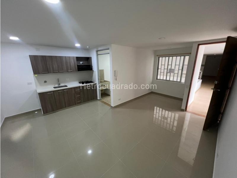 2BR Apartment in Campo Santander (40 m²) - 3