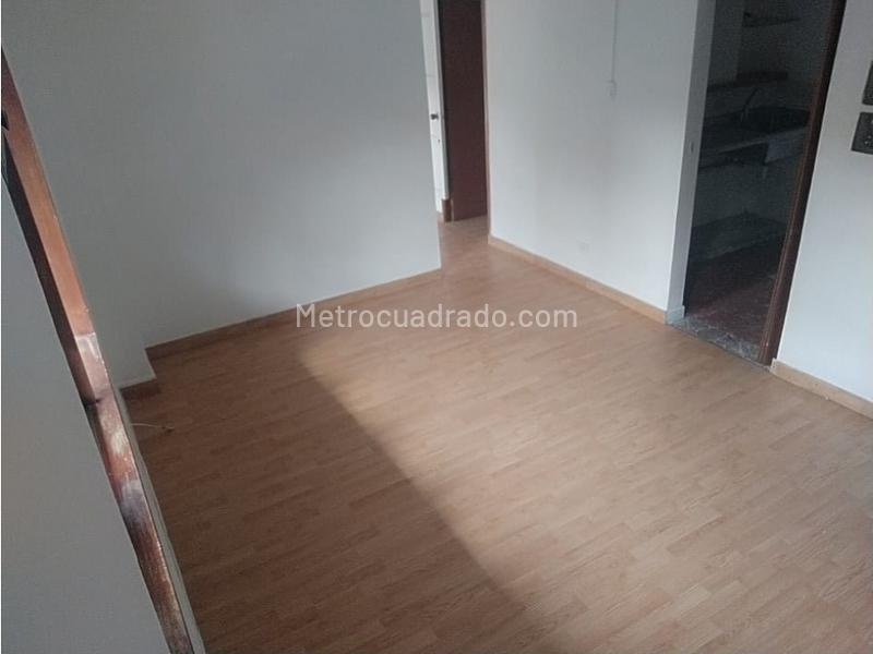 Oficina en Arriendo, Cerca Parque Principal Sector Tortas Las Negras Cerca Terminal De Rionegro, Rionegro - Más