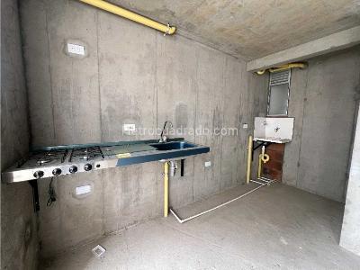 Apartamento de 3 alcobas en venta en El Trapiche, Bello, 55 m² · foto 6 de 12