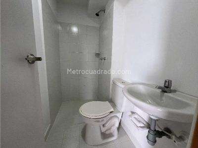 Apartamento de 3 alcobas en venta en El Trapiche, Bello, 55 m² · foto 16 de 16