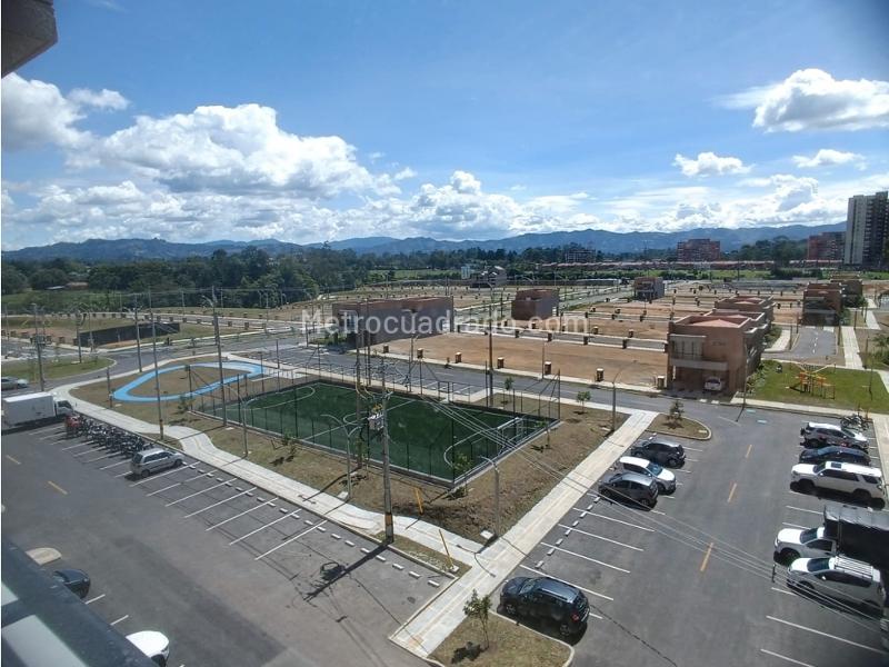 Apartamento en Arriendo, San Antonio, Rionegro - 2