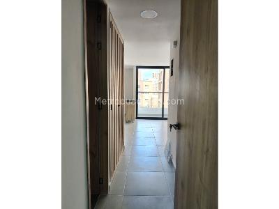 Apartaestudio en arriendo en La Candelaria, Medellín, 37 m² · foto 2 de 20
