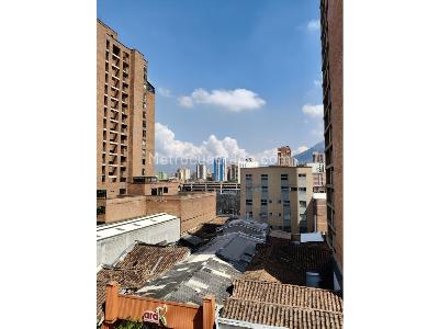 Apartaestudio en arriendo en La Candelaria, Medellín, 37 m² · foto 11 de 20