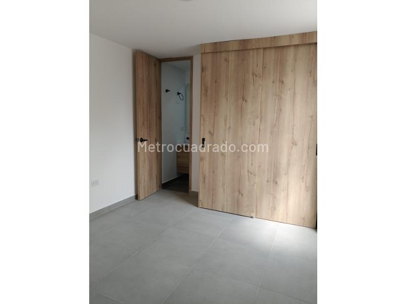 Cozy 2BR Apartment in La Candelaria - 9